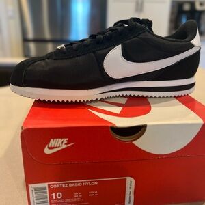 Nike Cortez Basic Nylon